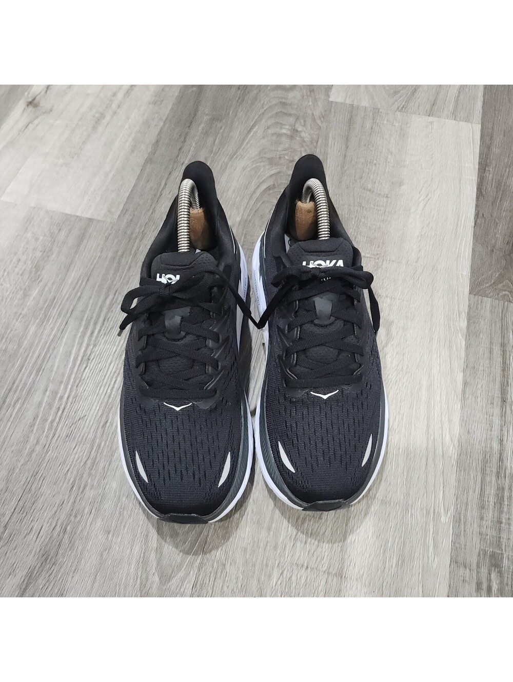 Hoka One One Clifton 8 Running Gym Shoes Womens 8.5B Black White 1119394 BWHT - Picture 3 of 7